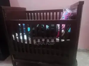 Photo - Wooden Baby Cot for Newborns and Toddlers - Large Size