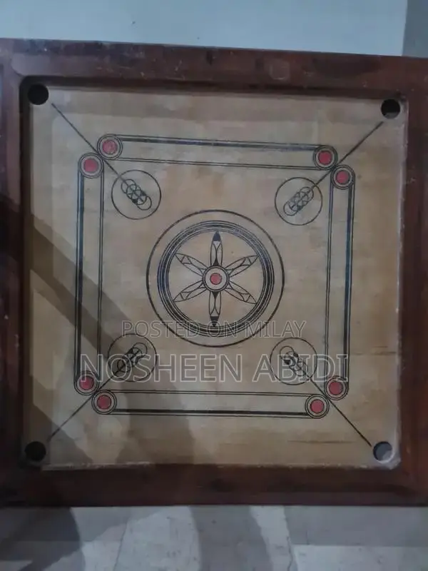 carrom board