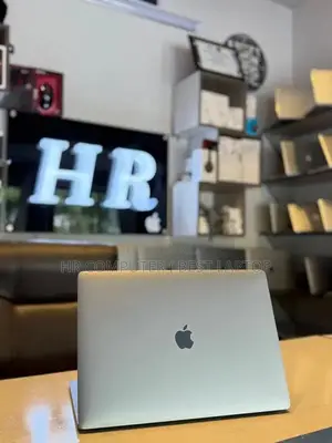 Photo - 2019 MacBook Pro 15.4" Core i9 32GB RAM 1TB SSD