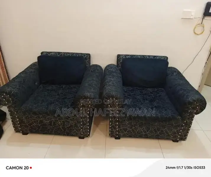 Comfortable Sofa in Excellent Condition - Slightly Used