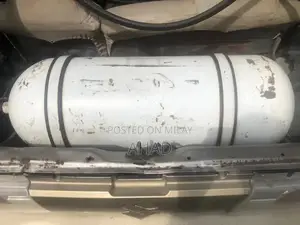 Photo - Cng cylinder Cultus Original Company fitted Suzuki 55kg