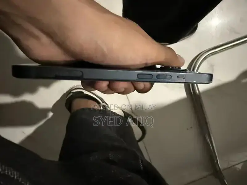 Apple iPhone 14 Smartphone - 6GB RAM, 128GB Storage