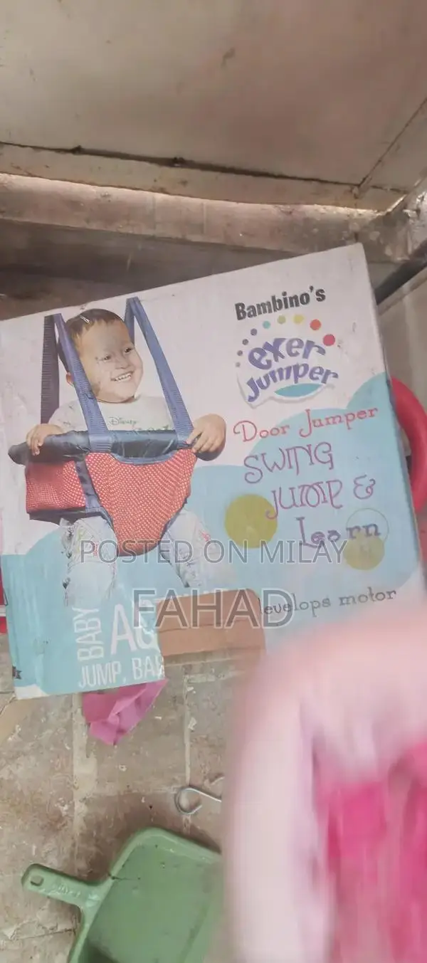 Child's Outdoor Swing Play Equipment