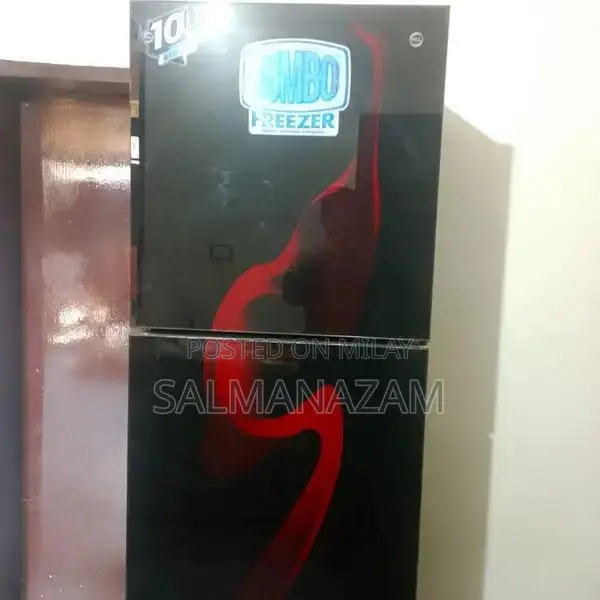 PEL Commercial Refrigerator with Glass Door - Excellent Condition