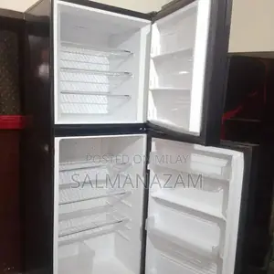 PEL Commercial Refrigerator with Glass Door - Excellent Condition