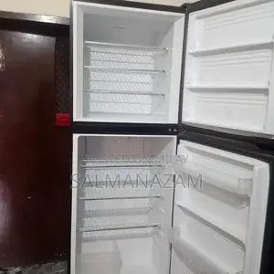 PEL Commercial Refrigerator with Glass Door - Excellent Condition