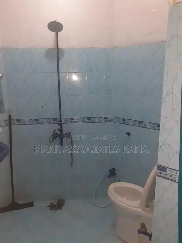 3Bed d d flat for Rent in gulistan-e-juhar