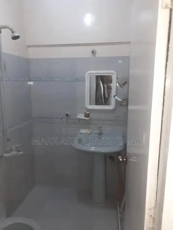 3Bed d d flat for Rent in gulistan-e-juhar