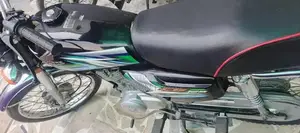 Honda CG125 Motorcycle 2023 Model - Low Mileage Condition