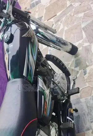 Honda CG125 Motorcycle 2023 Model - Low Mileage Condition