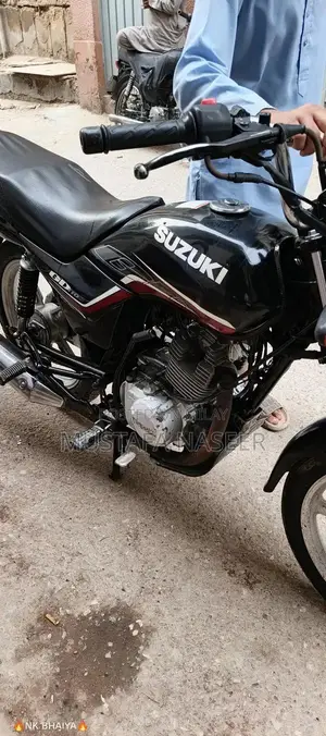 Photo - Suzuki 110 Motorcycle - Complete Documentation, Ready to Ride