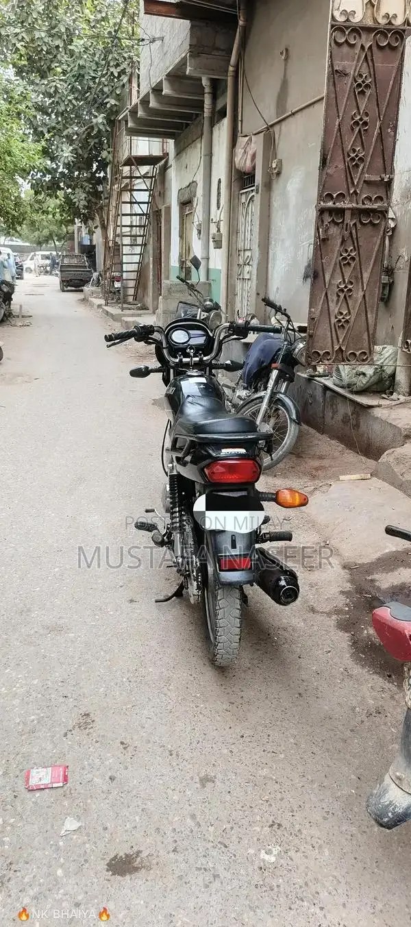 Suzuki 110 Motorcycle - Complete Documentation, Ready to Ride