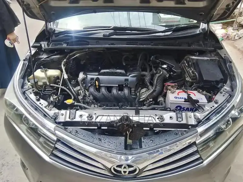 TOYATA Corola GLI 2016