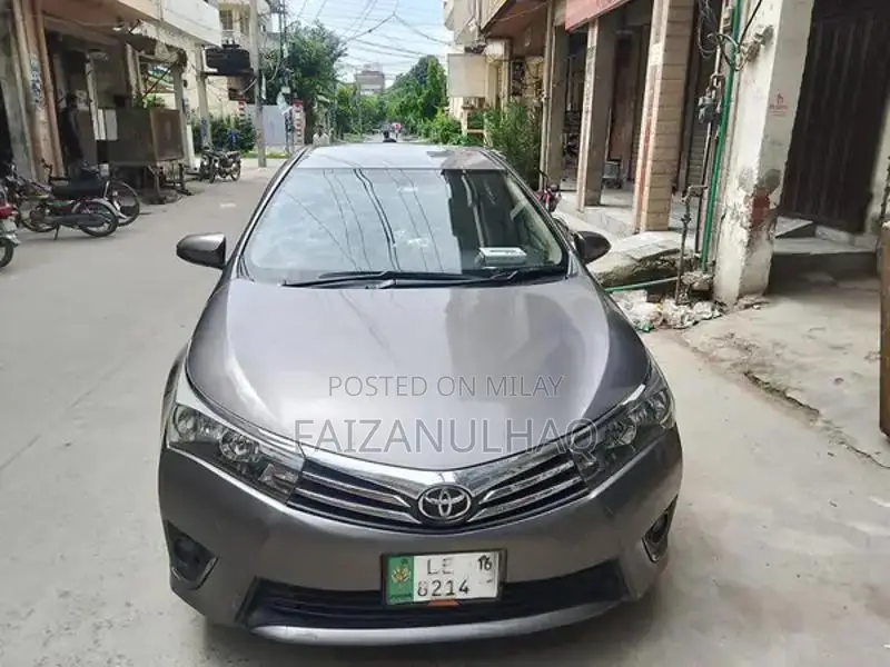 TOYATA Corola GLI 2016