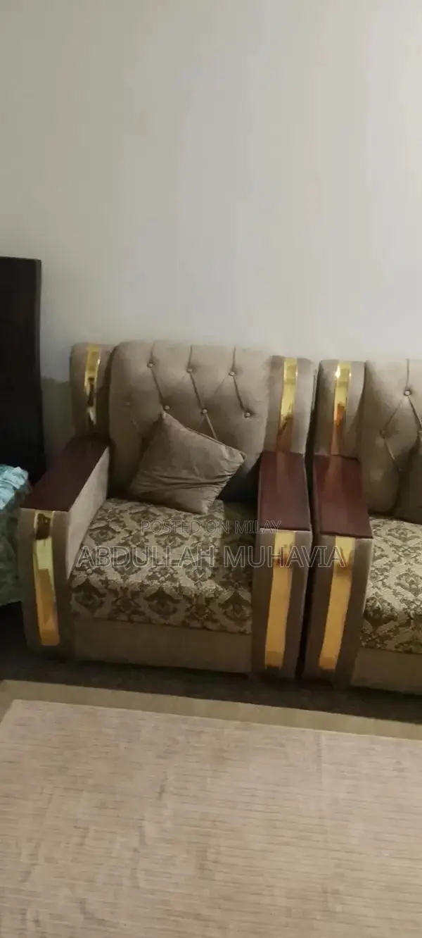 5 seater sofa