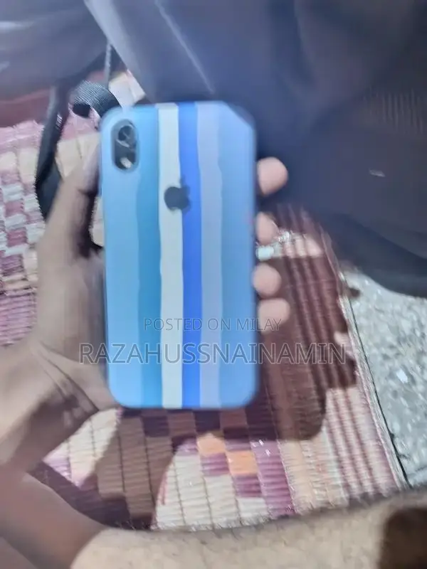 iPhone xr 128 gb exchange possible