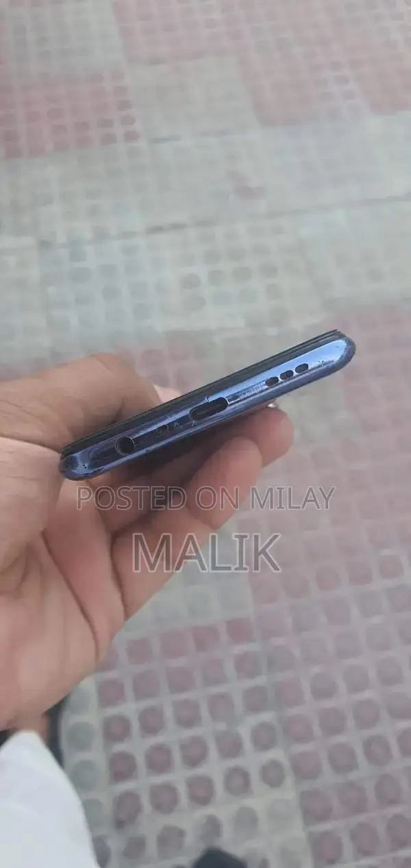 oppo f19 ,vivo s1 pro