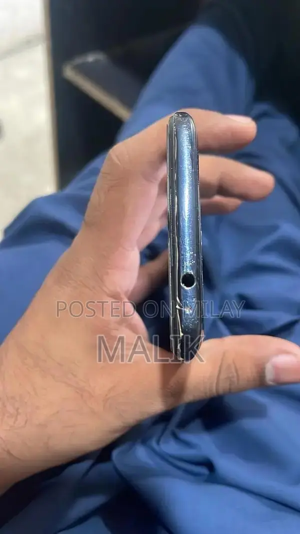 oppo f19 ,vivo s1 pro