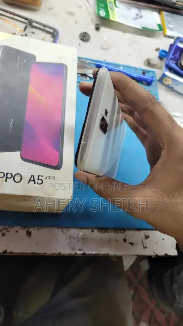 4/128 hai dual sim pta approved hai