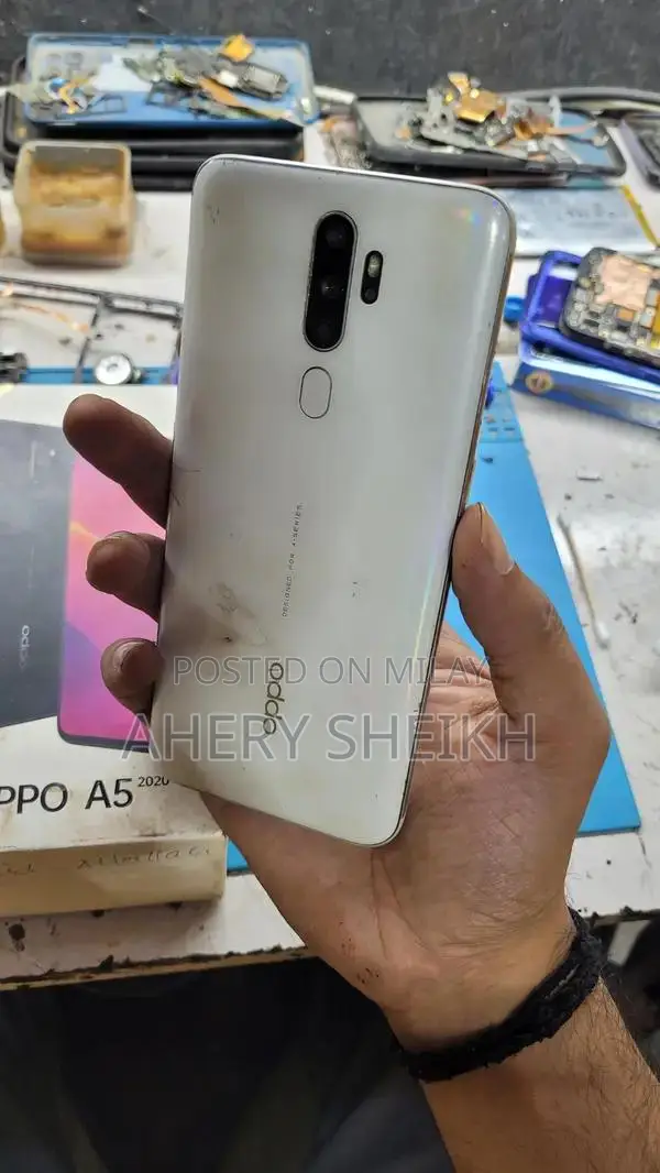 4/128 hai dual sim pta approved hai