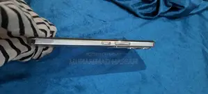 Vivo Y200 8/256 with box urgent sell