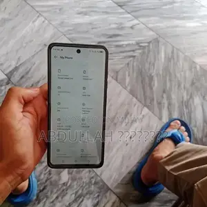 techno spark 20c  4+4 ram 128 rom 5000mah battery  with box and char