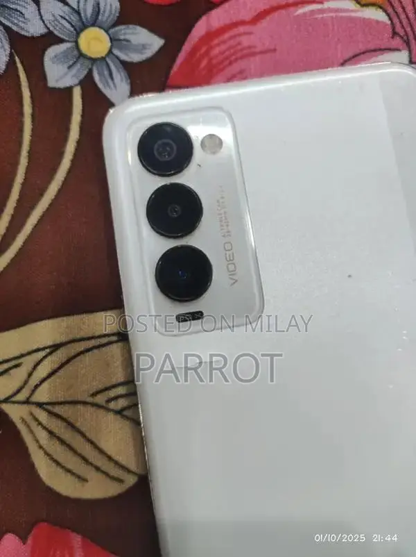 Tecno camon 18p (exchange)