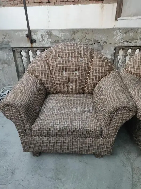 1 seater 2 sofa for sale