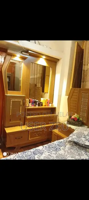 Wallnut Bed Room set