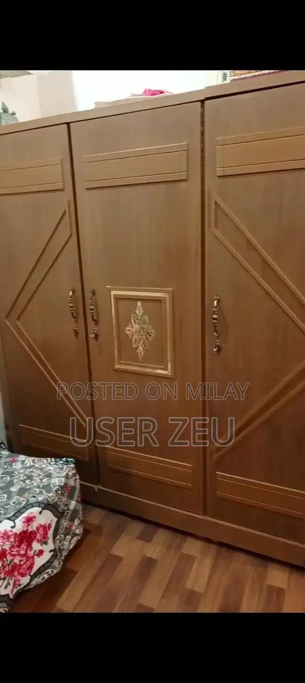 Wallnut Bed Room set