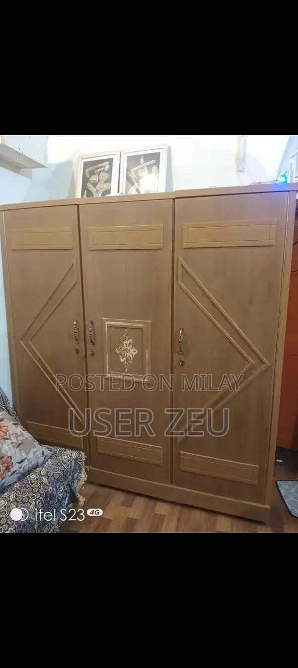 Wallnut Bed Room set