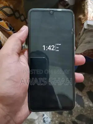 Vivo Y55 Smartphone - Sleek Mobile Device