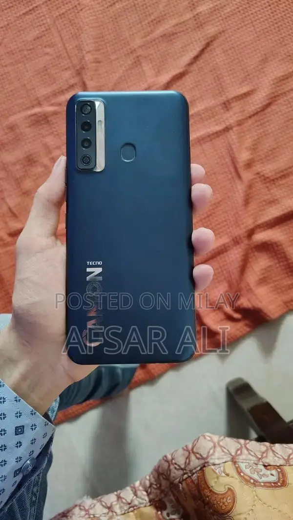 Mid-Range Smartphone with Enhanced Battery Performance