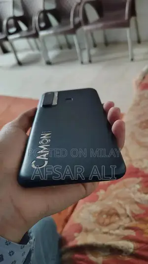 Mid-Range Smartphone with Enhanced Battery Performance