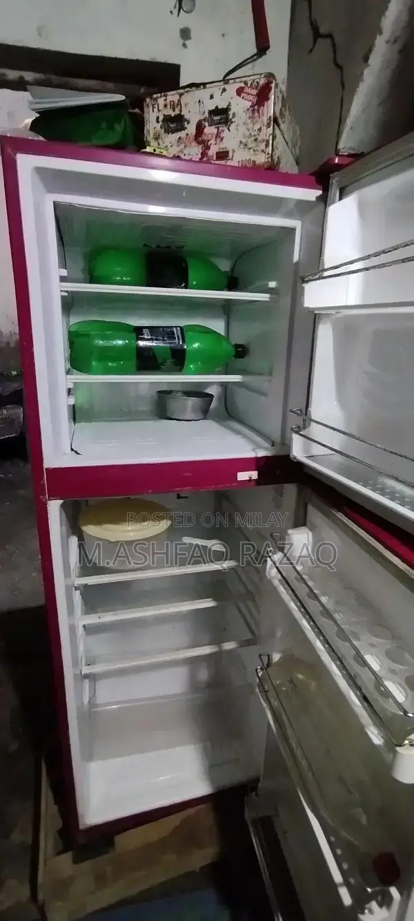 Compact Medium Humidifier with Advanced Features