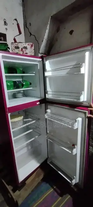 Compact Medium Humidifier with Advanced Features