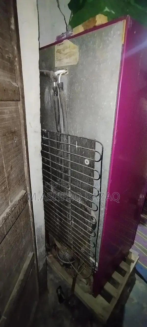 Compact Medium Humidifier with Advanced Features