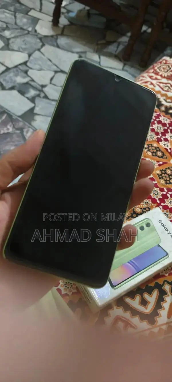 Samsung Budget Smartphone with Large Battery and Storage