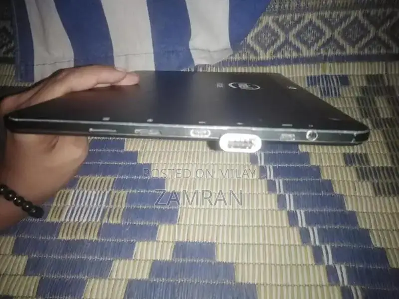 Used iPhone X Smartphone with Good Battery and Sim Functionality