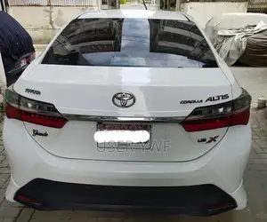 Toyota Corolla Altis Grande X 2021 Sedan
