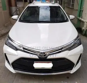Toyota Corolla Altis Grande X 2021 Sedan