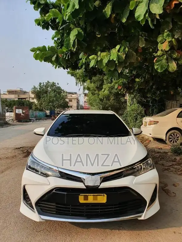 Toyota Altis X 1.6 Sedan - Low Mileage Family Car 2021