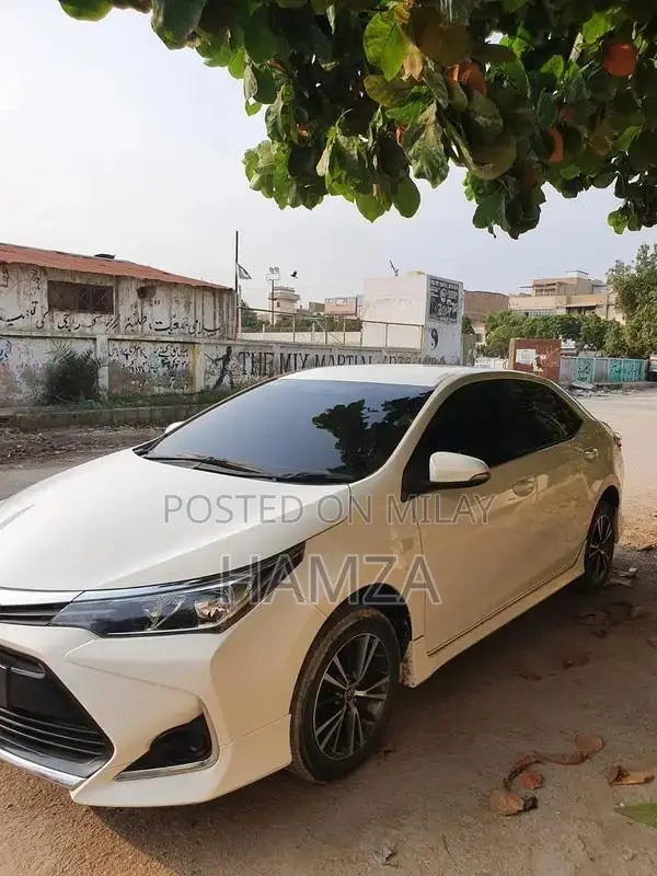 Toyota Altis X 1.6 Sedan - Low Mileage Family Car 2021