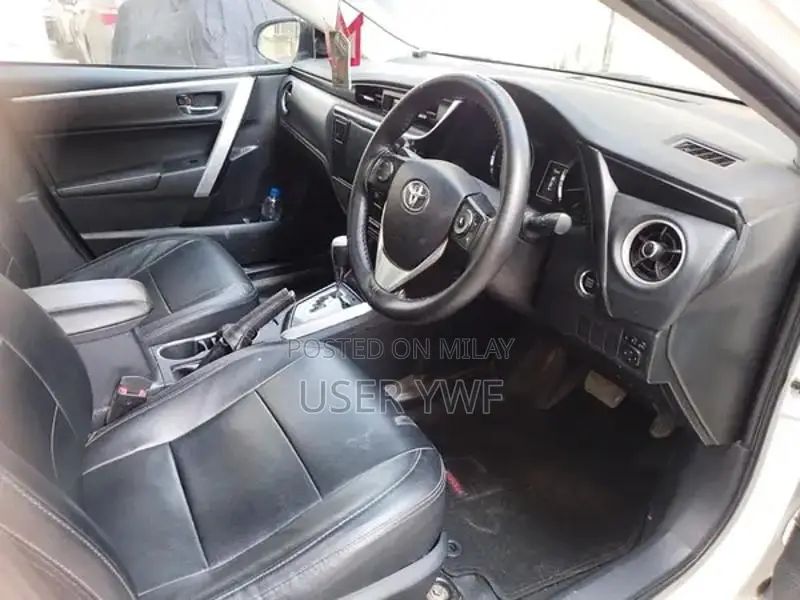 Toyota Corolla Altis Grande X 2021 Sedan