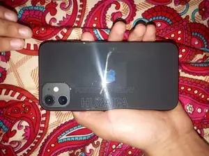 Apple iPhone 11 4GB RAM 64GB Storage Smartphone