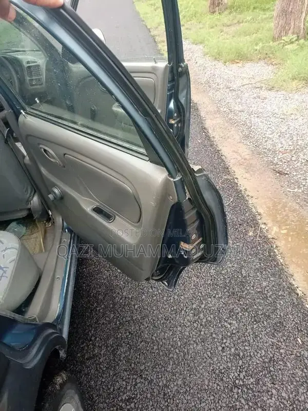 Alto VXR Compact Hatchback Car