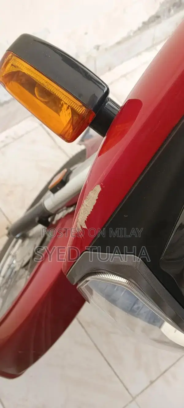 Honda CD 70 Motorcycle - Low Mileage Urban Commuter