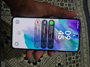 Samsung Galaxy S21 FE Smartphone in Excellent Condition