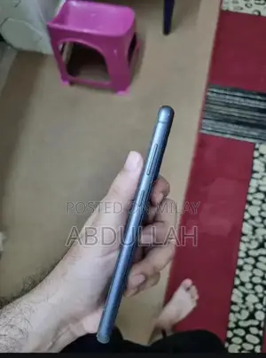 Samsung Galaxy S21 FE Smartphone in Excellent Condition