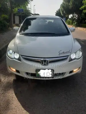 Photo - 2012 Honda Civic VTi Oriel Prosmatec Automatic Sedan